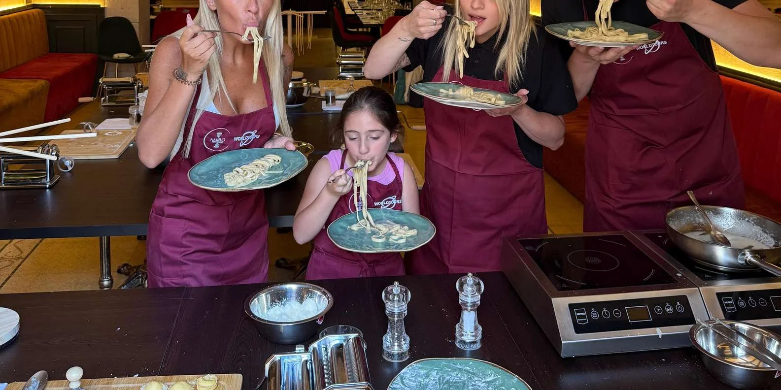 Pasta & Tiramisù Making Class in Naples, Appetizer and Drink