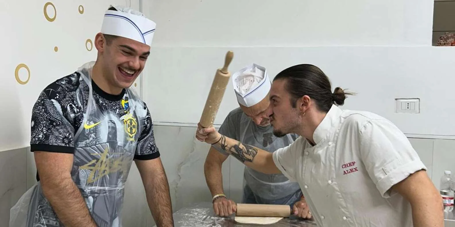 Naples: Pasta and Tiramisu Cooking Class with Local Chef